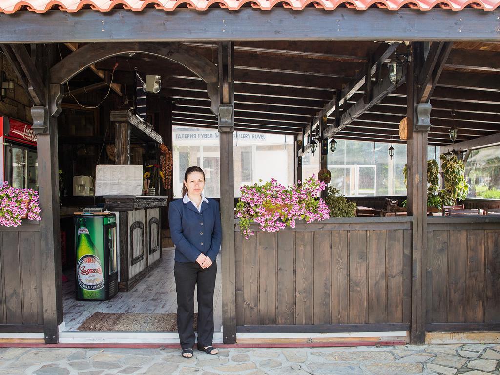 Hotel Teres Kazanlak Kültér fotó
